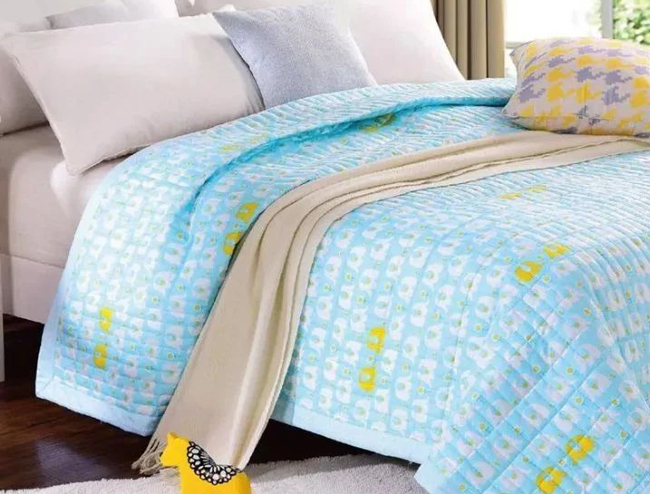 新型面料深加工技術——絎繡機