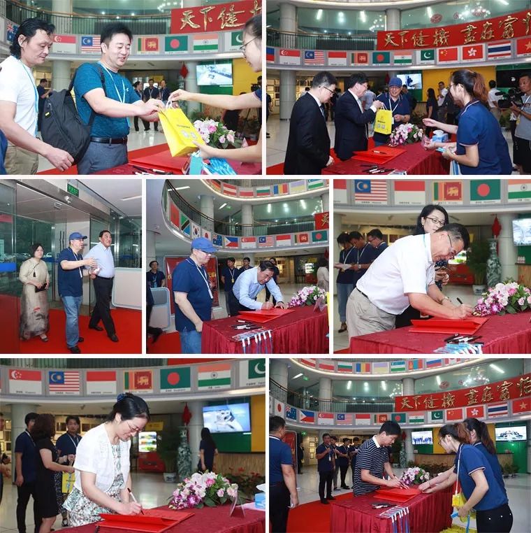 領(lǐng)導(dǎo)及嘉賓簽到現(xiàn)場 領(lǐng)導(dǎo)及嘉賓簽到現(xiàn)場