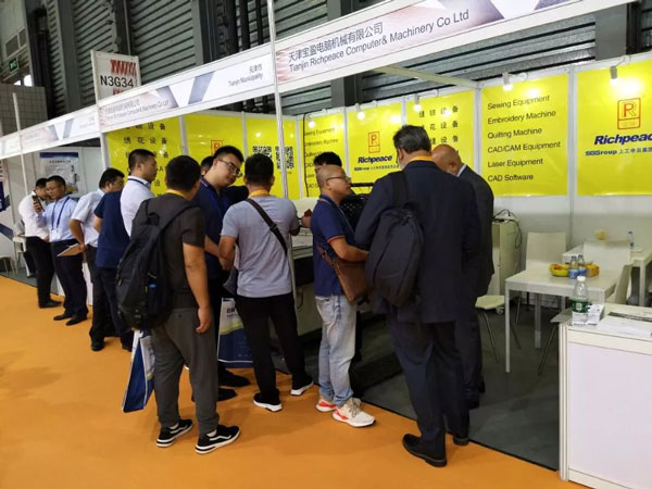 中國國際產(chǎn)業(yè)用紡織品及非織造布展覽會(huì)盛況