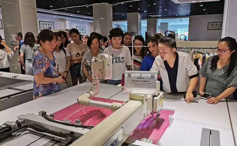 展廳參觀 展廳參觀.jpg